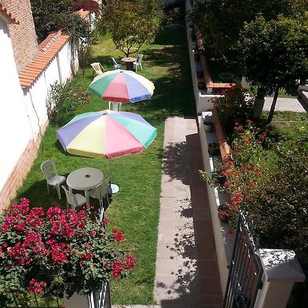 Villa Oropeza Hostel Sucre Exteriör bild