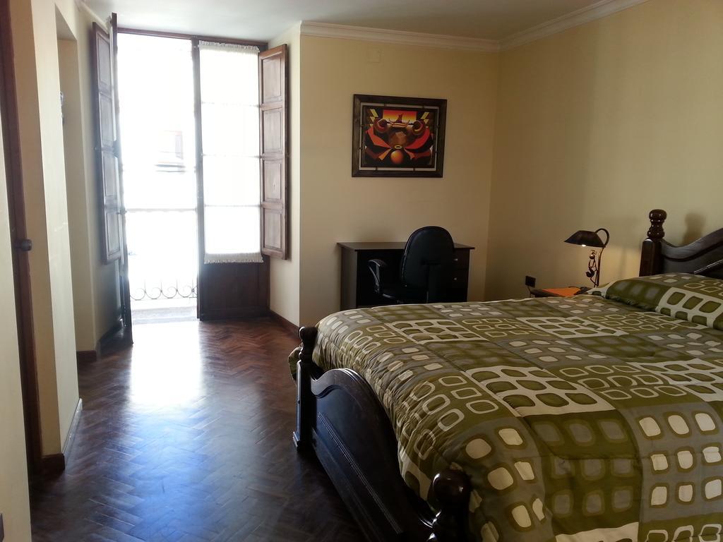 Villa Oropeza Hostel Sucre Rum bild