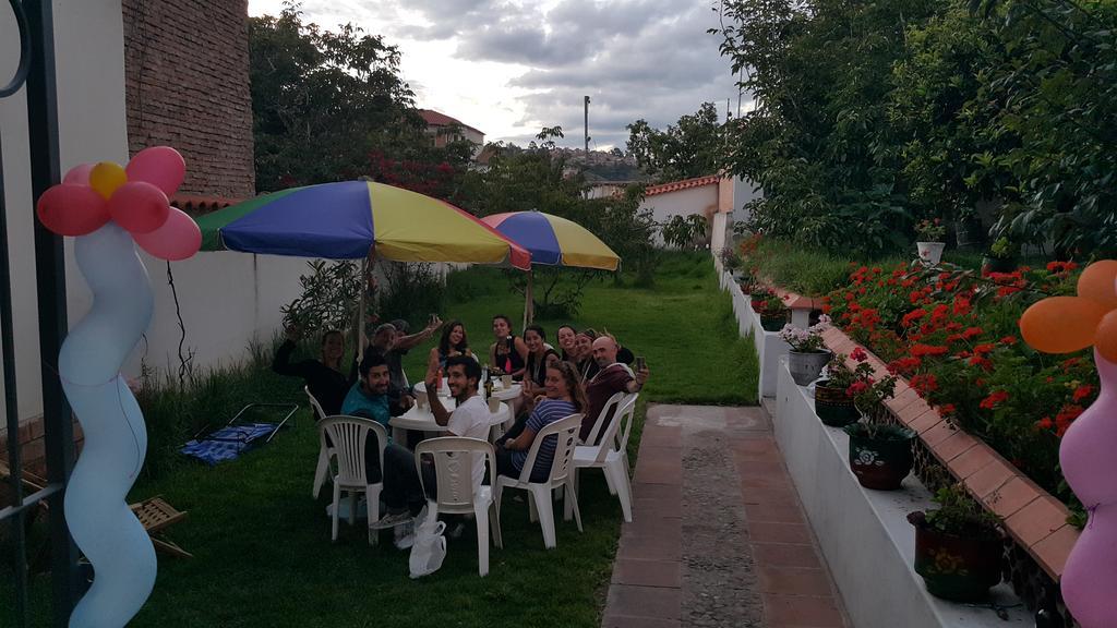 Villa Oropeza Hostel Sucre Exteriör bild